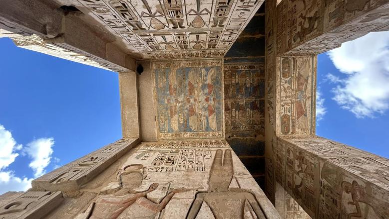 Warum ein Ausflug zu den Pyramiden in Hurghada ein Muss ist Pyramiden von Hurghada